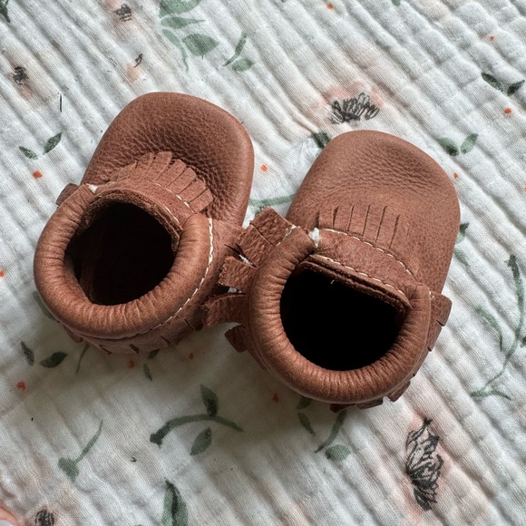 FRESHLY PICKED RED ROCKS CLASSIC MOCC - Picture 5 of 8